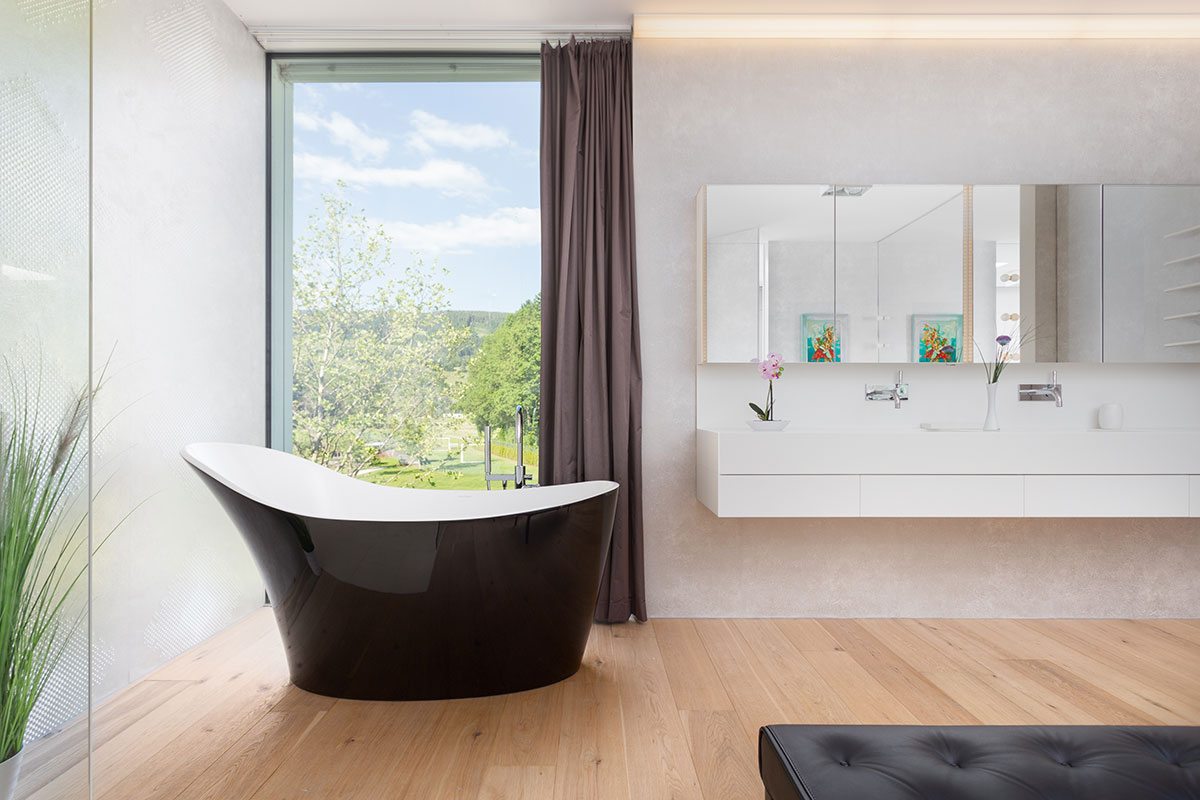 Badezimmer - Design Ferienhaus Bauhausvilla Kärnten, Spittal/Millstätter See