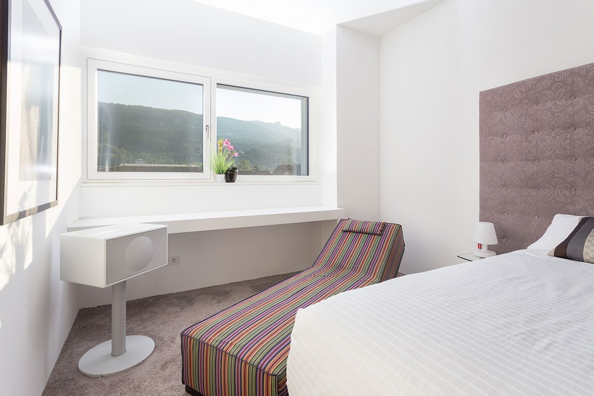Schlafzimmer - Design Ferienhaus Bauhausvilla Kärnten, Spittal/Millstätter See